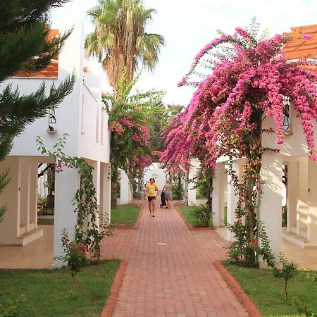 Club Kastalia Village Konaklı