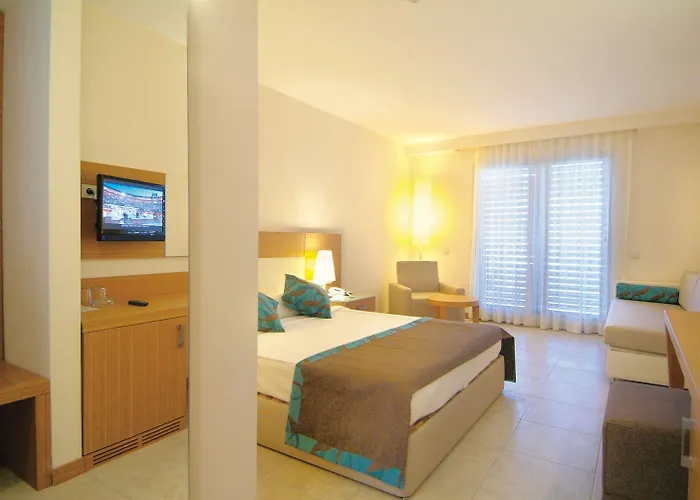 Club Kastalia Village Resort Konaklı
