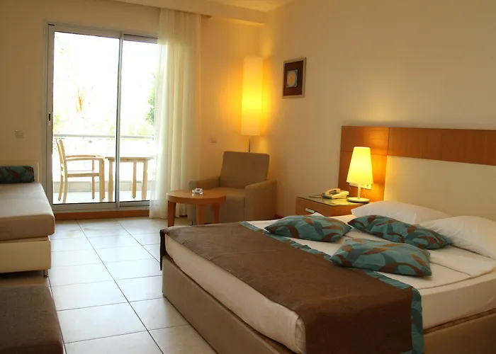 Club Kastalia Village Resort Konaklı