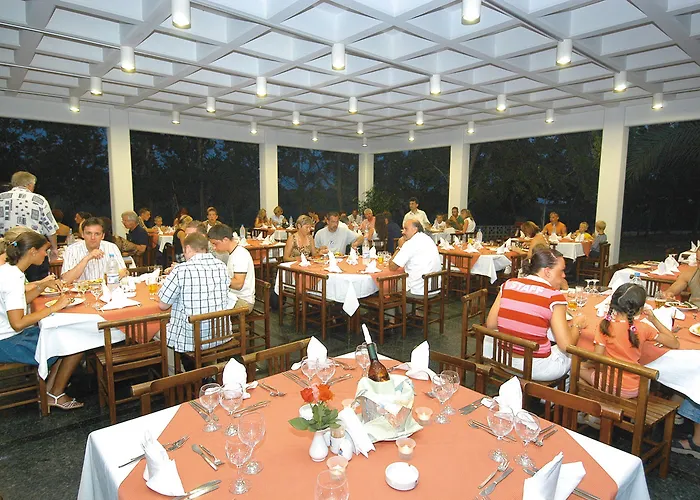 Club Kastalia Village 5* Konaklı