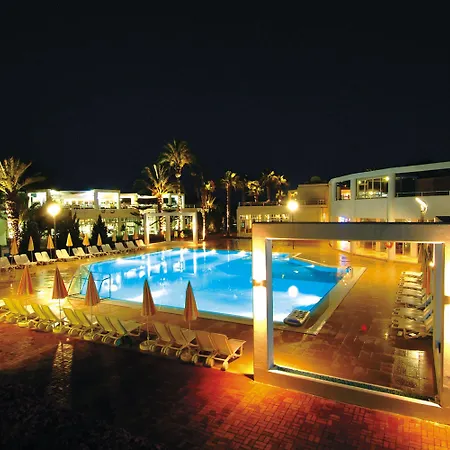 Club Kastalia Village كوناكلي