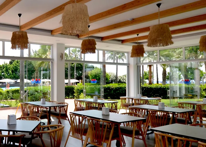 Ośrodek wypoczynkowy Club Kastalia Village 5*