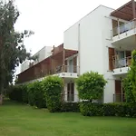 Club Kastalia Village 5* Konaklı