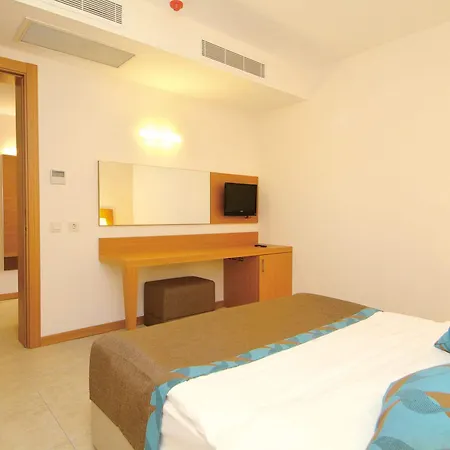 Club Kastalia Village 5* Konaklı