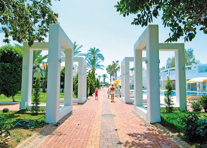 Club Kastalia Village 5* Konaklı